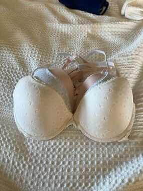 Women's Lace-Detail  Bra - Cream, blue and pink.